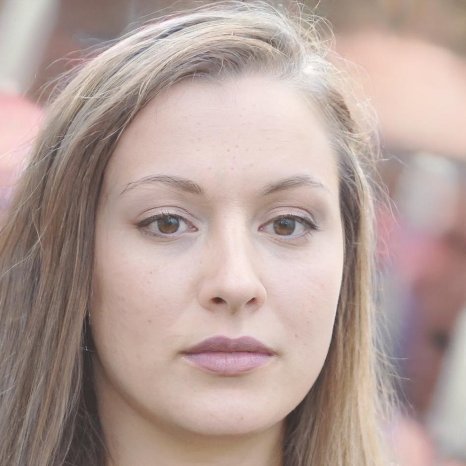Zeynep Kırmacı - Operasyon Direktörü